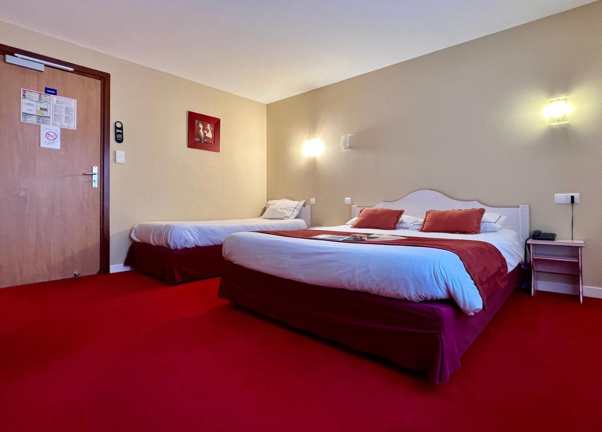 Logis Hotel, Chalets Et Restaurant Les Chatelmines La Bresse
