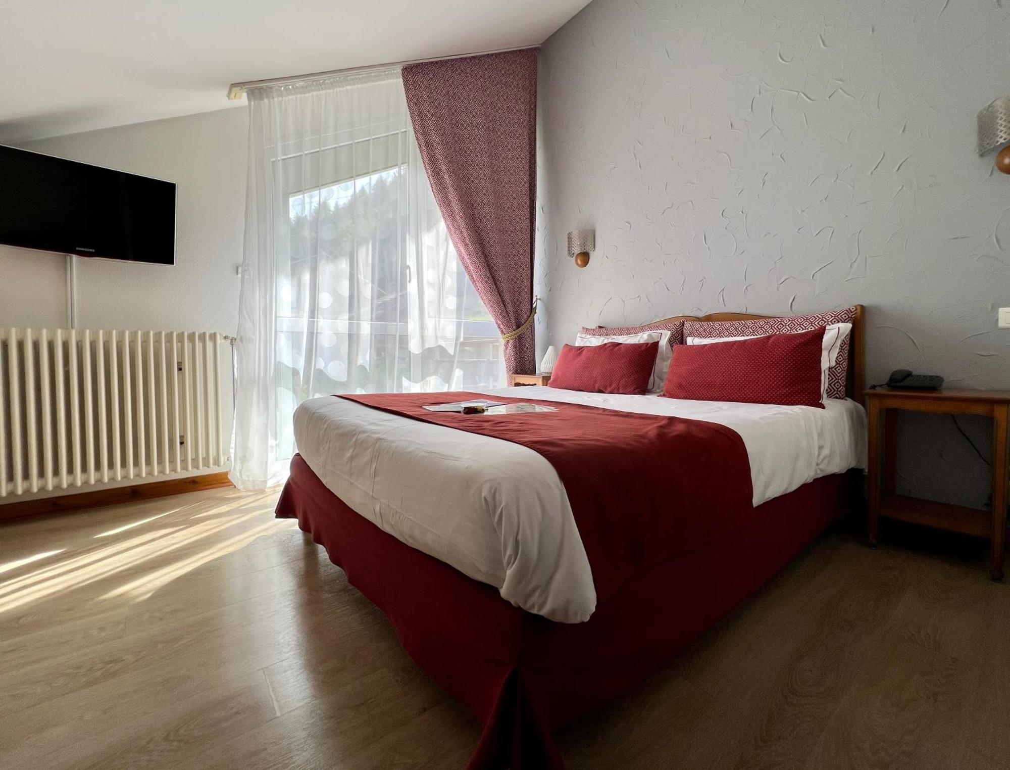 Logis Hotel, Chalets Et Restaurant Les Chatelmines 3* La Bresse