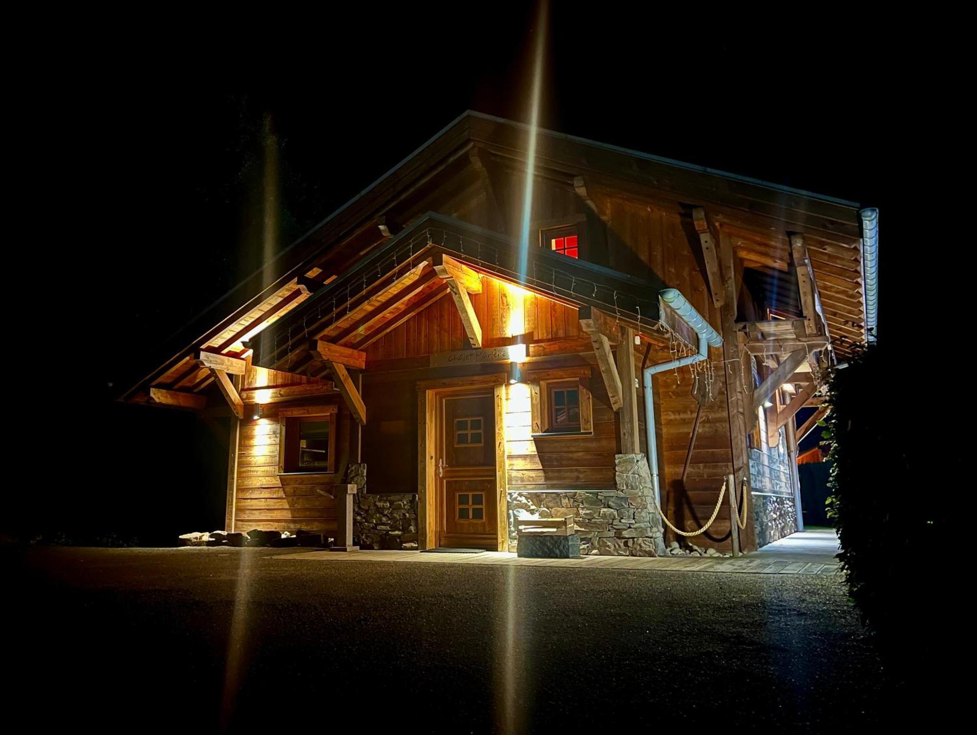 Logis Hotel, Chalets Et Restaurant Les Chatelmines Hotel 3*